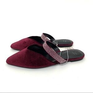 A new day cabernet velvet slip in flat size 6